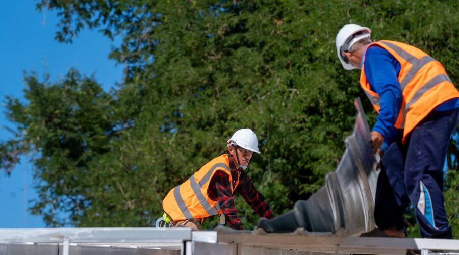 Professional new roof installation services in Gunnison, MS